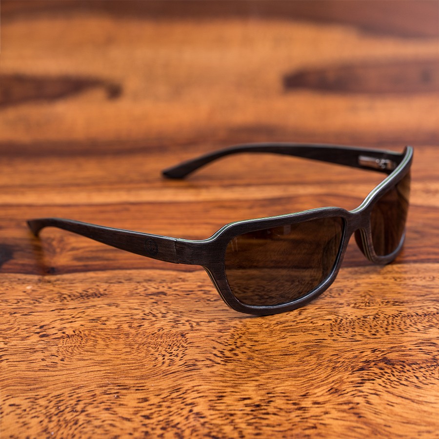 Sporty Black, Sonnenbrillen aus Holz, Unisex