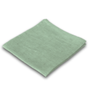 olivgrünes zusammengefaltetes Stofftaschentuch auf weißem Hintergrund